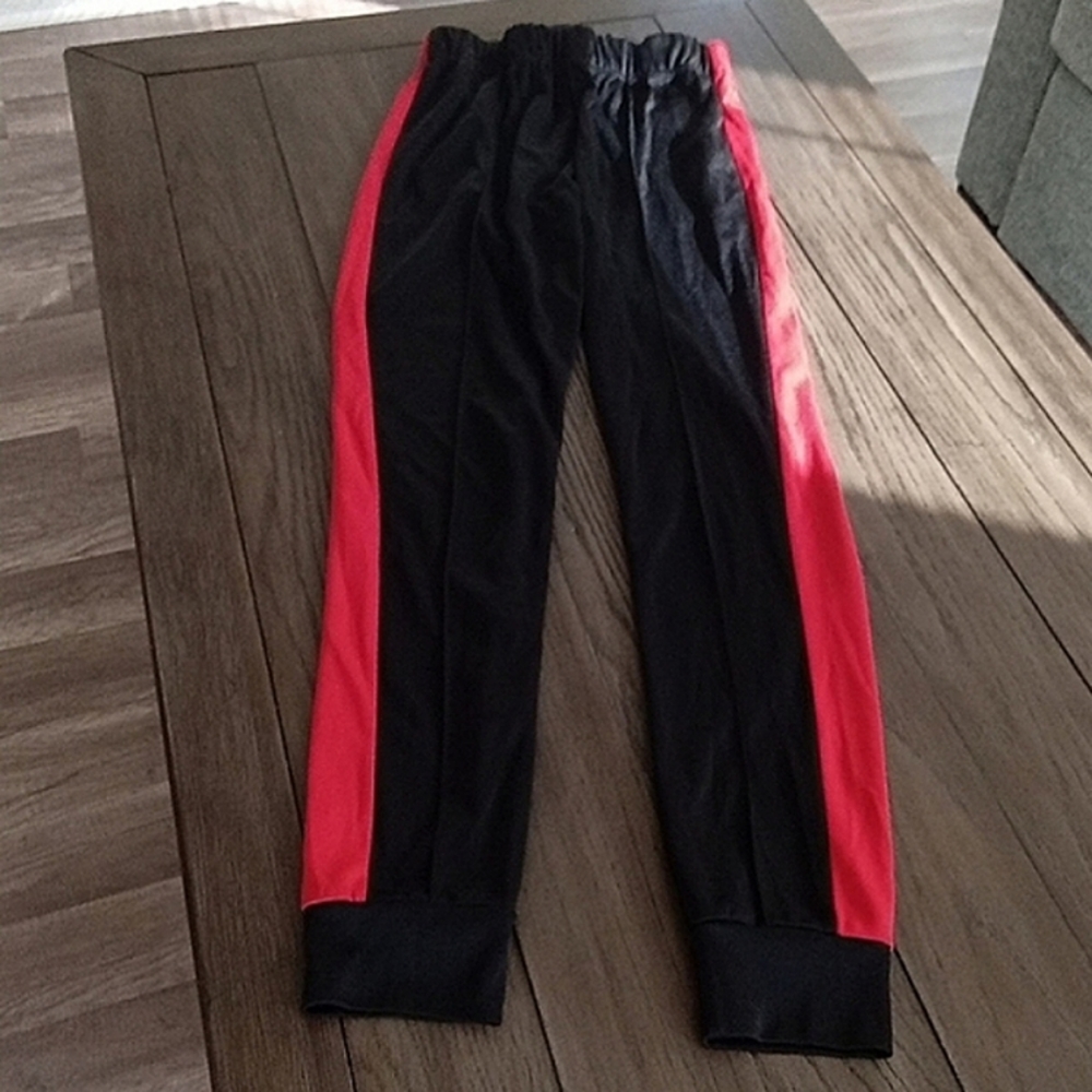 Women's black and red retro joggers